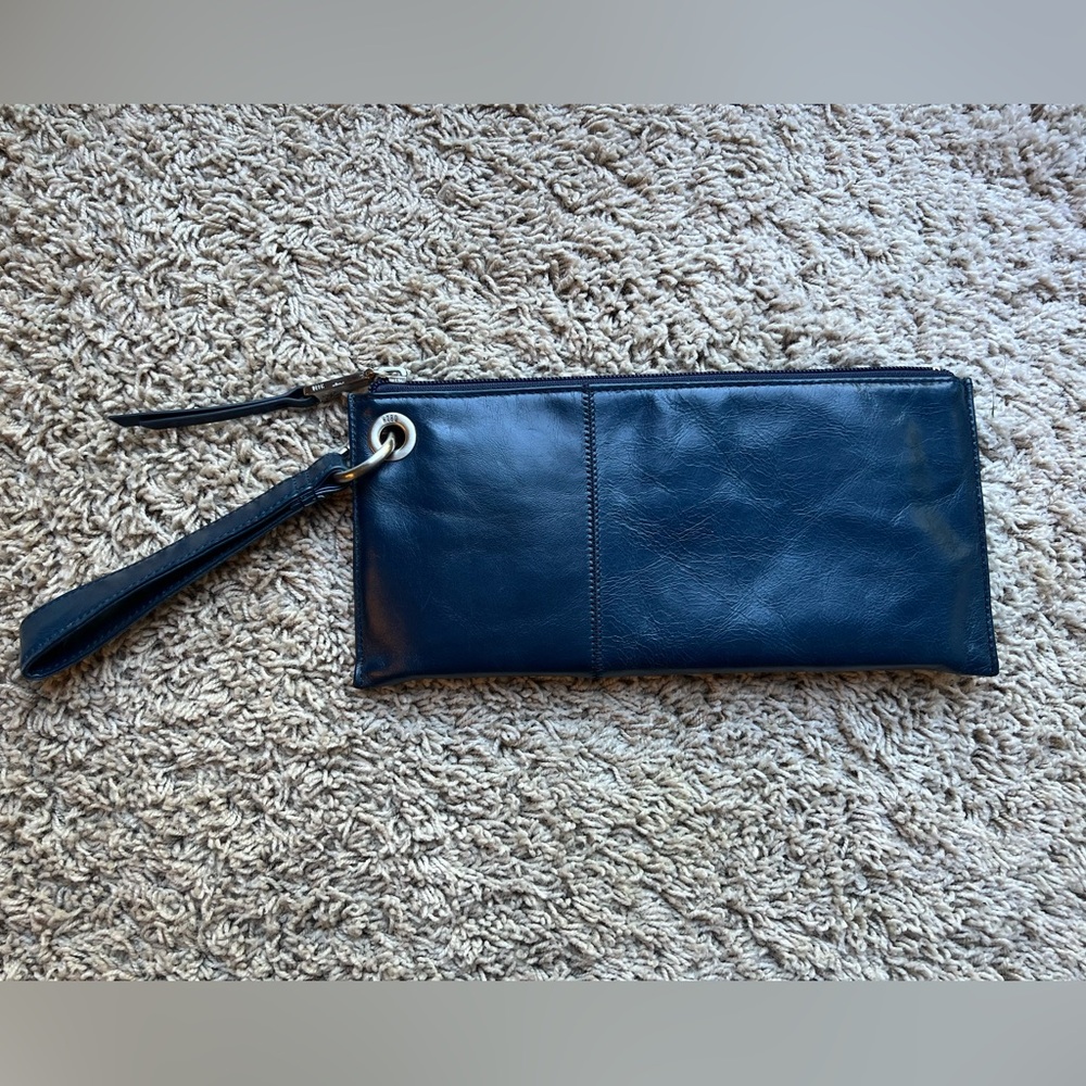HOBO Vida Wristlet